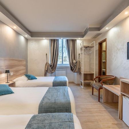 Leone D'Oro Guesthouse - Close To Piazza Vittorio Roma Ngoại thất bức ảnh